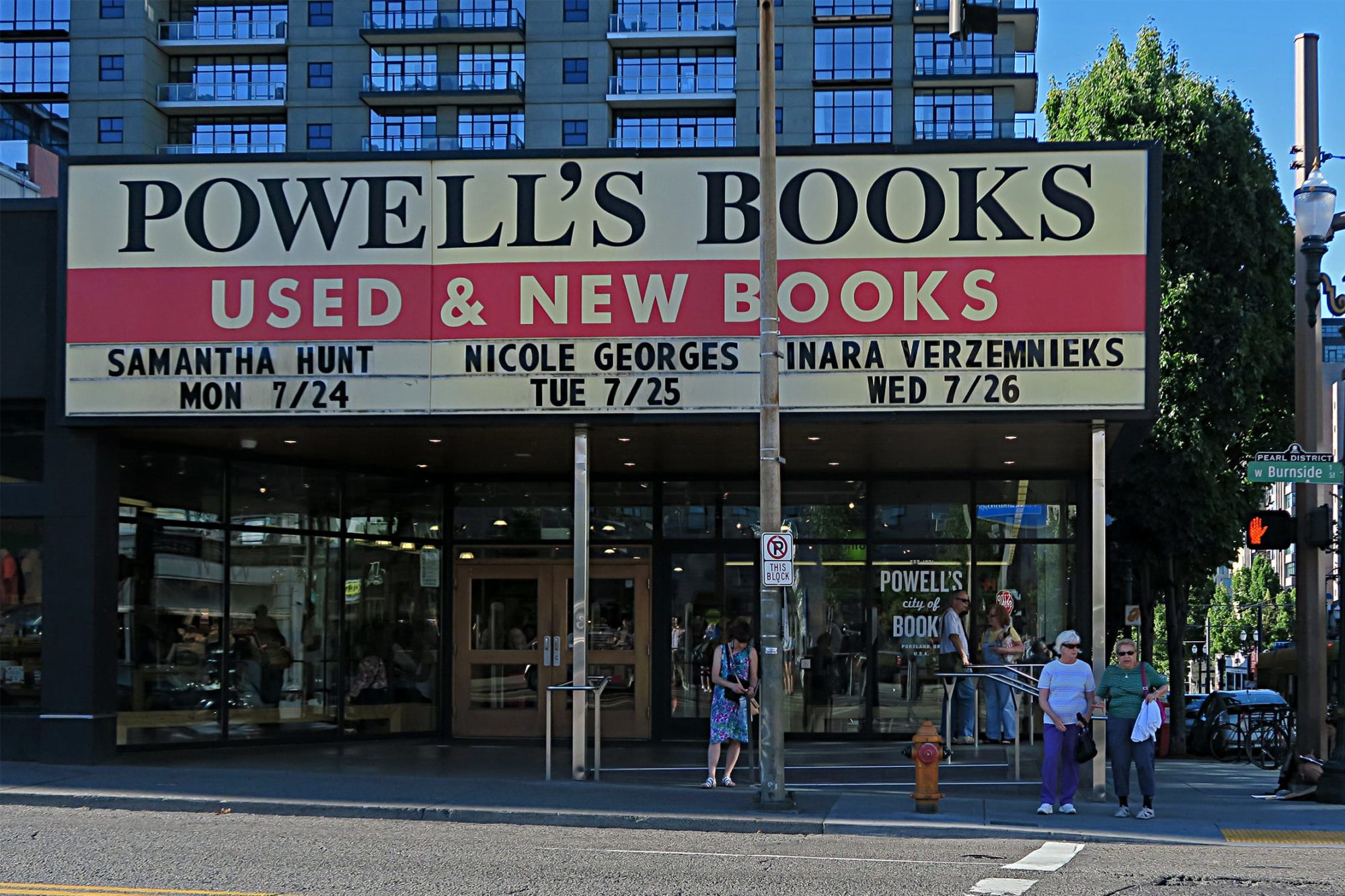 portland_powell_books