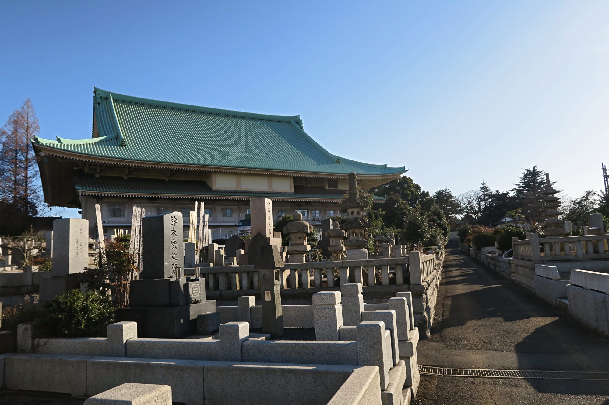 Zen Tempel Soji Ji - Friedhof